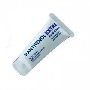 Panthenol Extra Hand Cream 25ml: Ενυδατώνει έντονα τα ταλαιπωρημένα & σκασμένα χέρια & επιταχύνει θεαματικά την ανάπλαση τους.